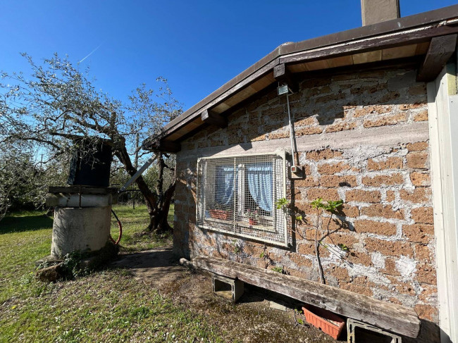 Rustico in vendita a Bassano in Teverina