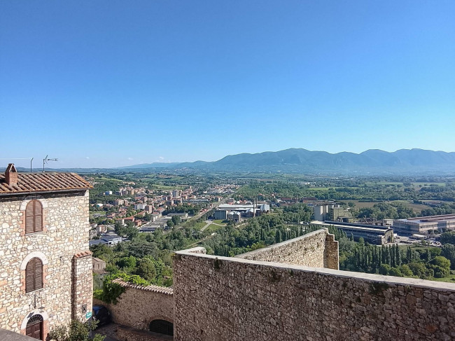 Appartamento in vendita a Narni