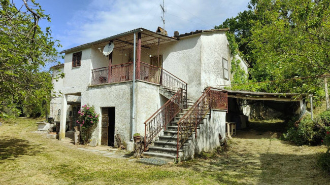 Casale in vendita a Amelia