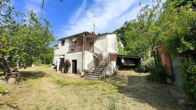 Casale in vendita a Amelia