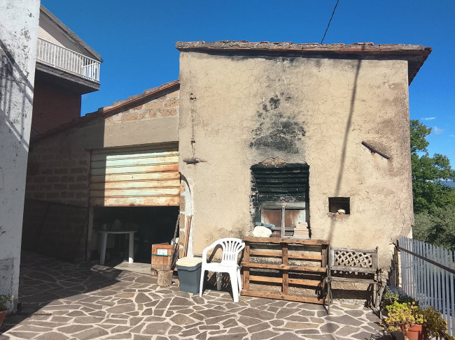 casa semi-indipendente in vendita a Narni