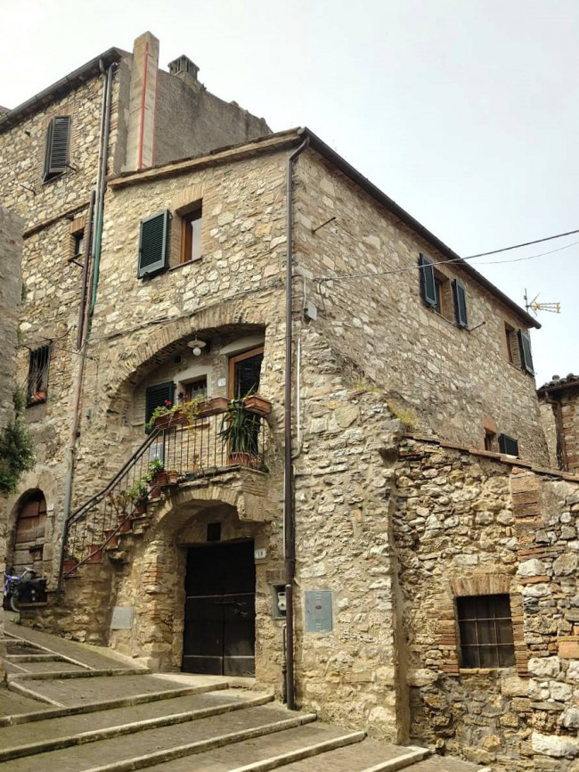 Apartment for sale in Montecchio