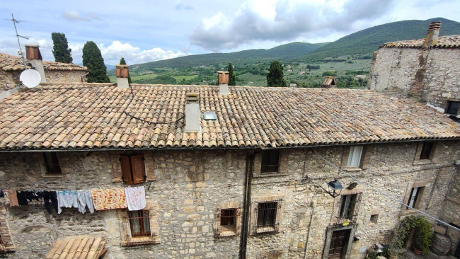 Apartment for sale in Montecchio