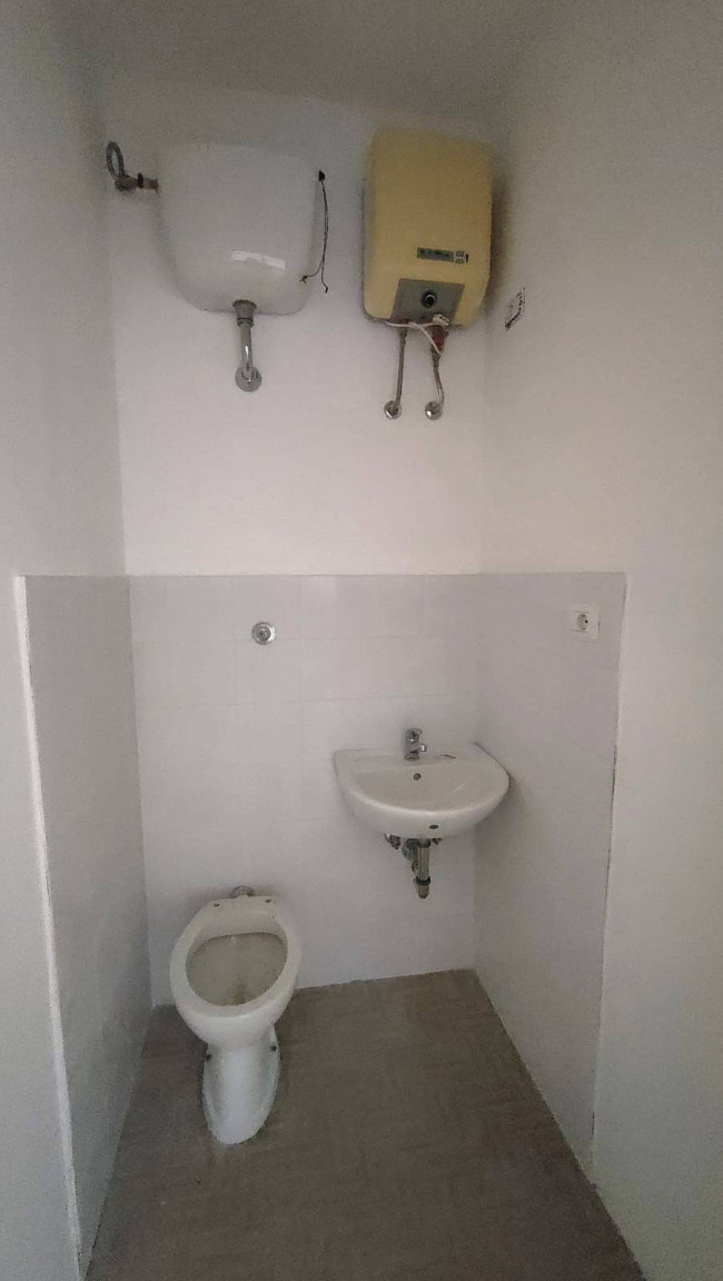 Commercial Property for rent in Amelia