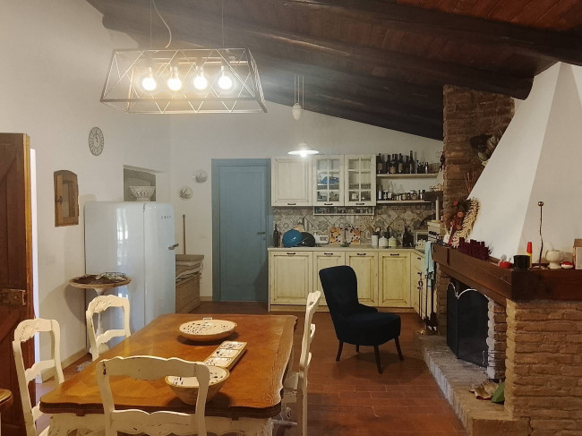 Single House for sale in Narni