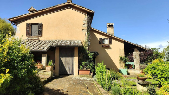 Villa in vendita a Amelia