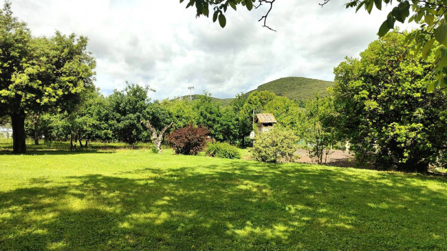 Villa in vendita a Amelia