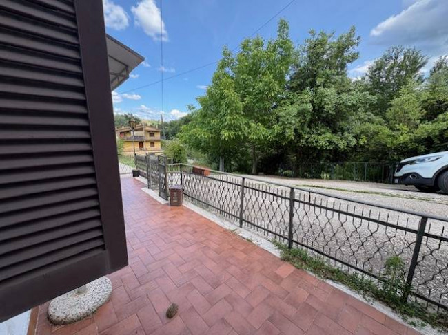 casa semi-indipendente in vendita a Narni