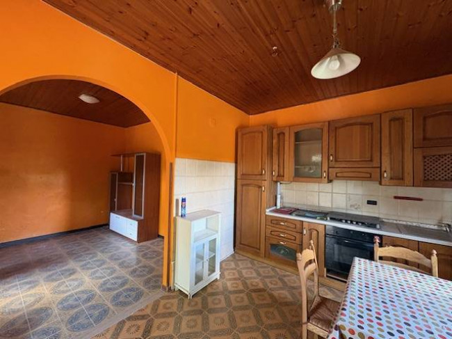 casa semi-indipendente in vendita a Narni