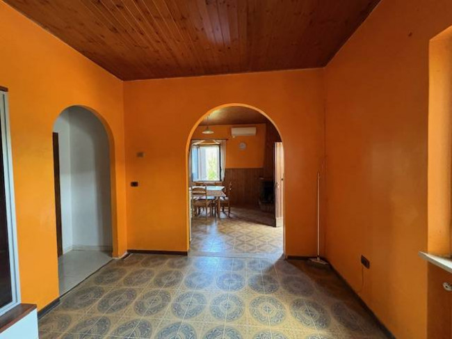 casa semi-indipendente in vendita a Narni