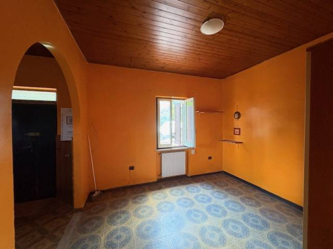 casa semi-indipendente in vendita a Narni