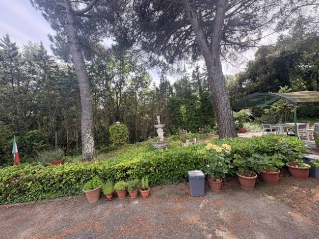 Villa for sale in Graffignano