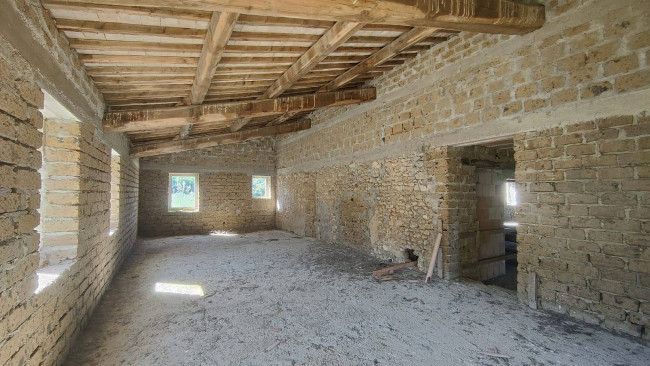 Homestead for sale in Guardea