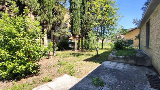 Villa for sale in Amelia