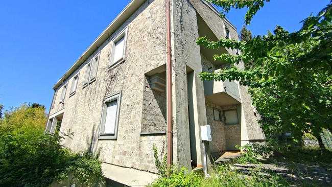 Villa for sale in Amelia