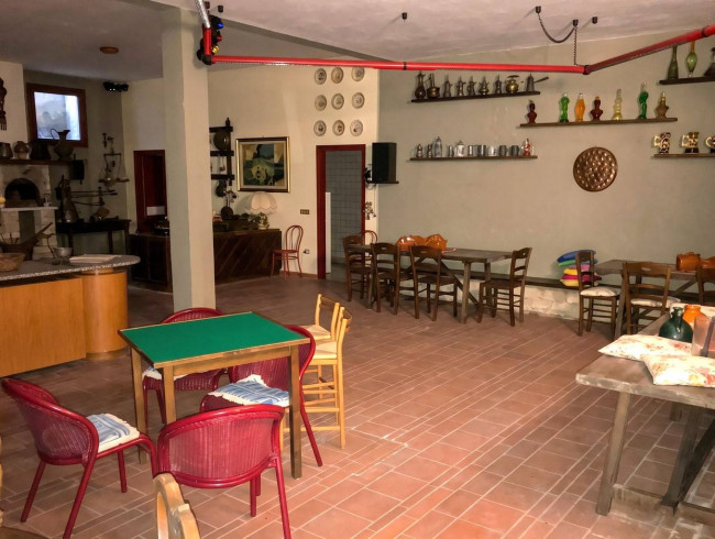 Villa for sale in Amelia