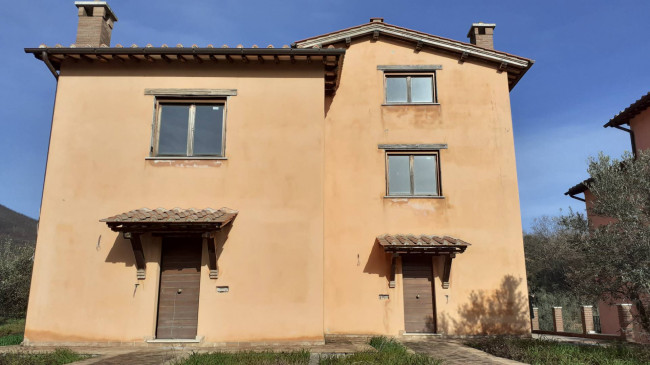 Villetta Bifamiliare in vendita a Avigliano Umbro