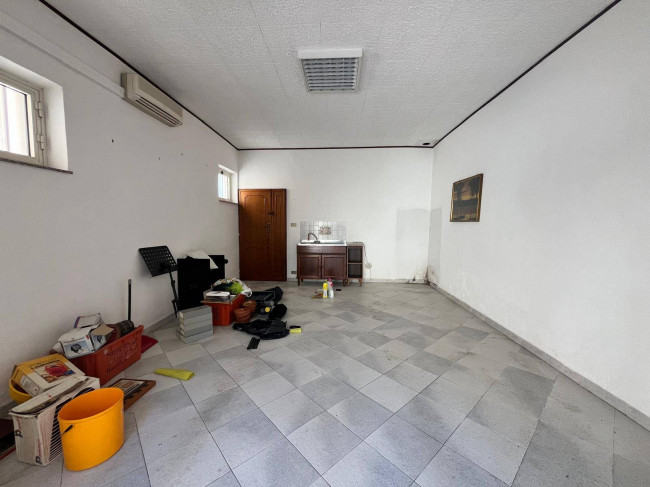 Box o garage in vendita a Orte
