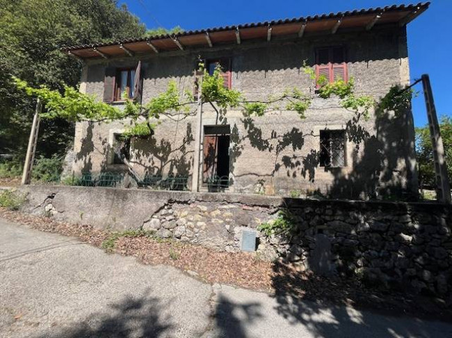 Casa singola in vendita a Narni
