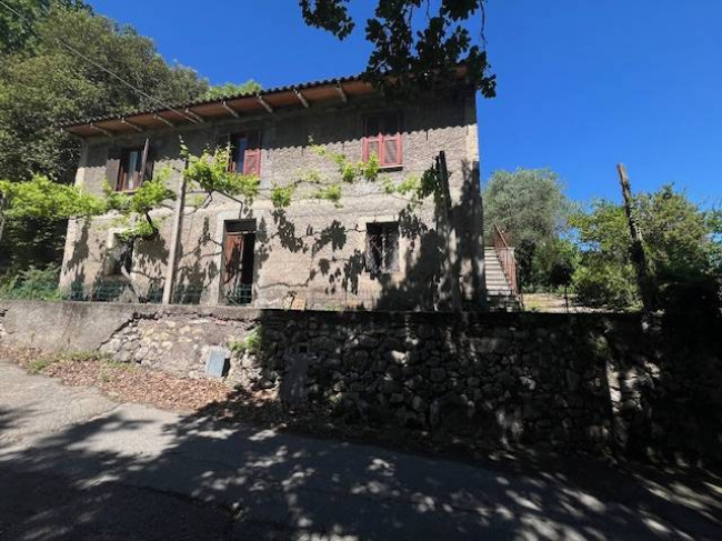 Casa singola in vendita a Narni