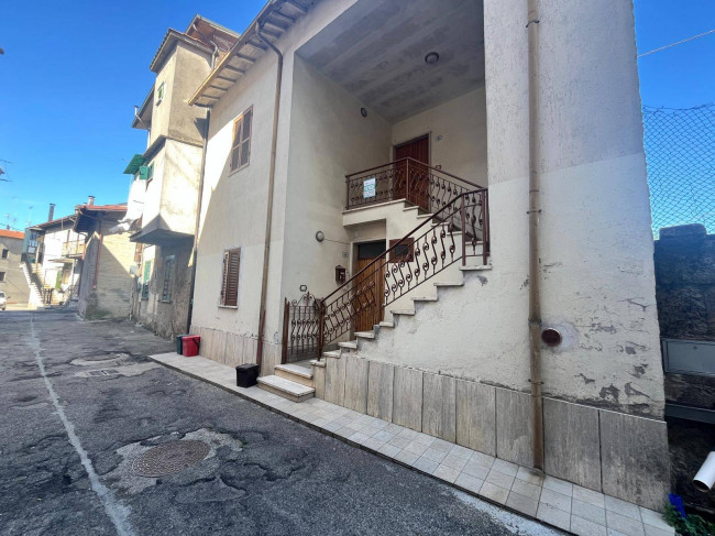 Appartamento in vendita a Vasanello