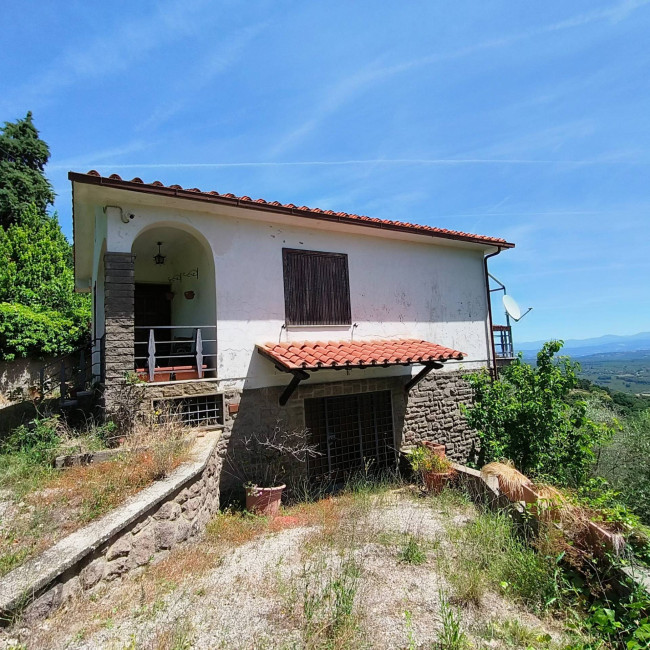 Villa in vendita a Soriano nel Cimino