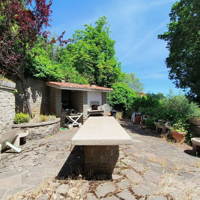 Villa in vendita a Soriano nel Cimino