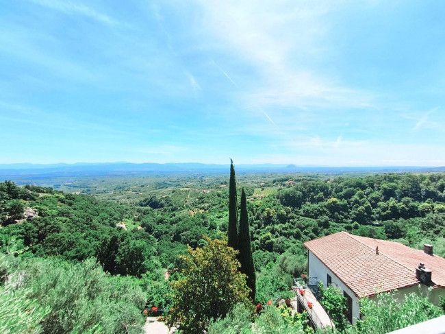 Villa in vendita a Soriano nel Cimino