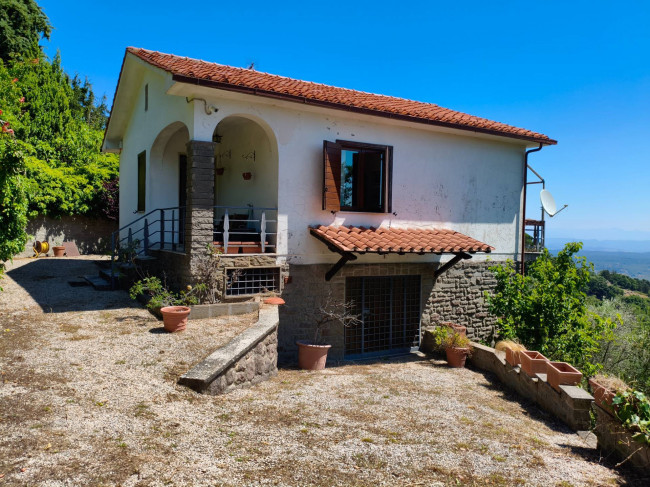 Villa in vendita a Soriano nel Cimino