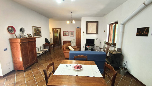 Casa singola in vendita a Montecastrilli