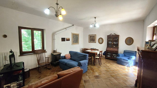 Casa singola in vendita a Montecastrilli