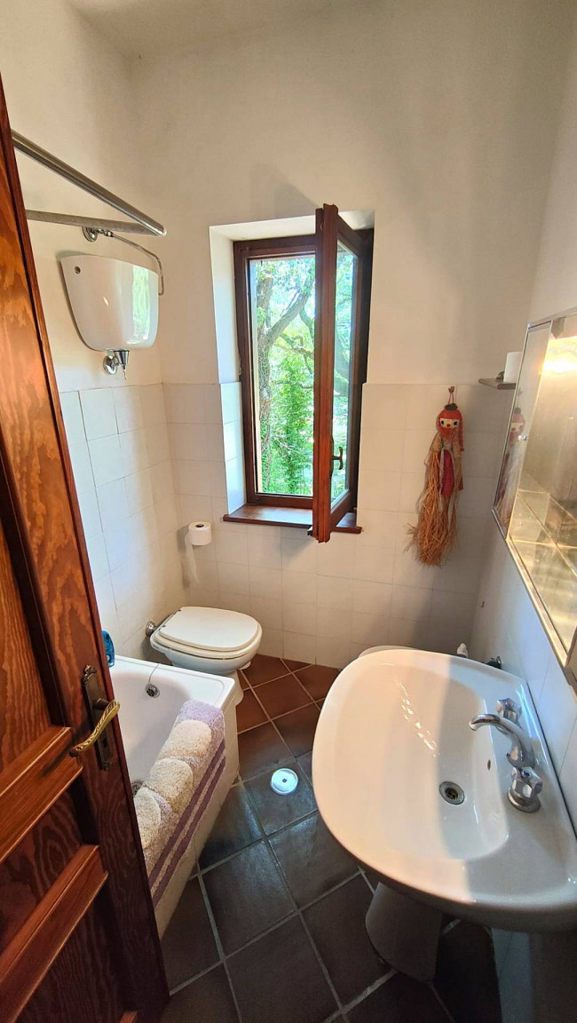 Casa singola in vendita a Montecastrilli