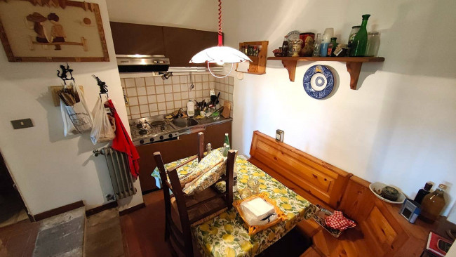 Villetta Bifamiliare in vendita a Guardea
