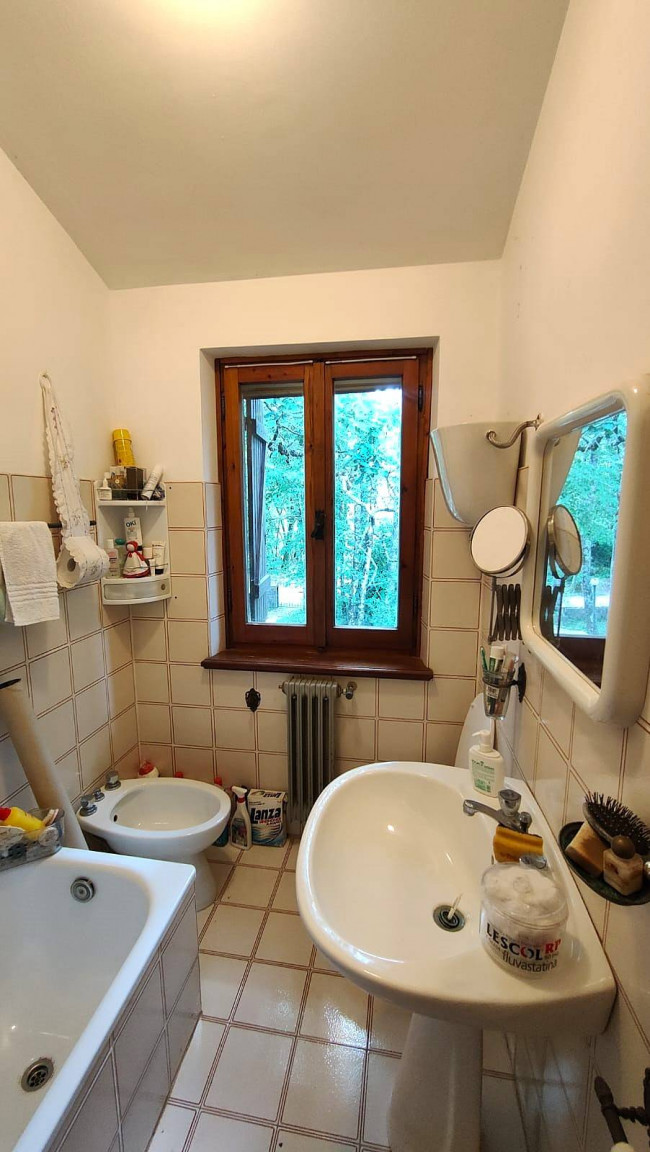 Villetta Bifamiliare in vendita a Guardea