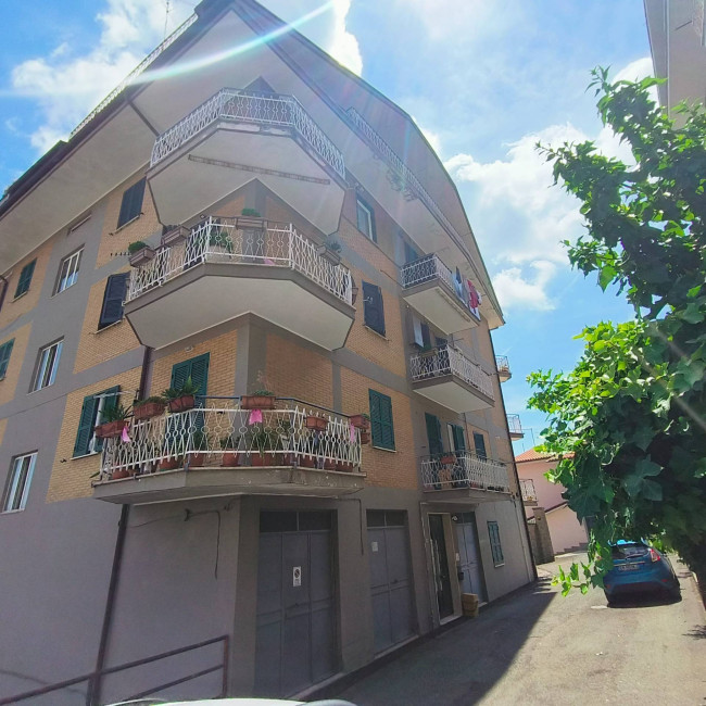 Appartamento in vendita a Soriano nel Cimino