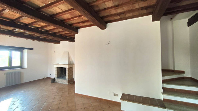 Casale in affitto a Amelia