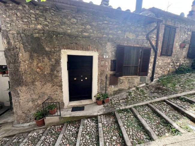 Appartamento in vendita a Narni
