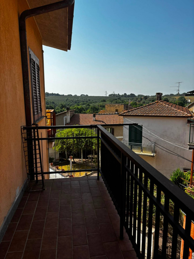 Appartamento in vendita a Bassano in Teverina