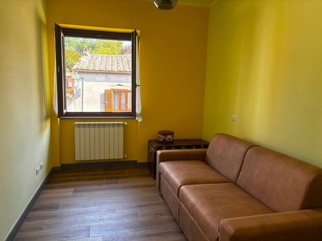 Appartamento in vendita a Bassano in Teverina