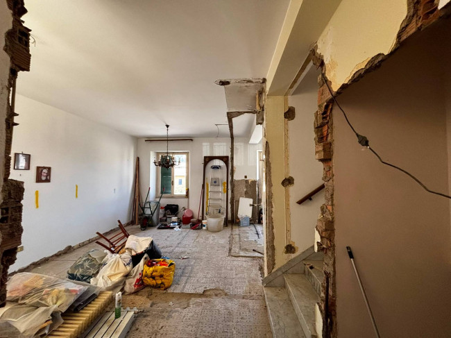 Villetta  trifamiliare in vendita a Amelia