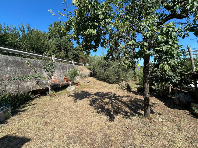 casa semi-indipendente in vendita a Orte