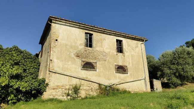 Casale in vendita a Narni