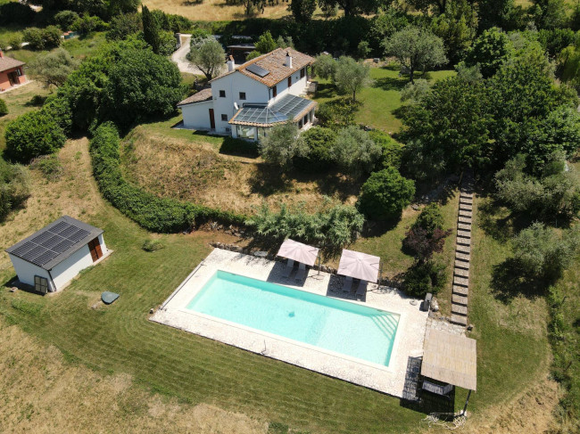 Villa in vendita a Amelia