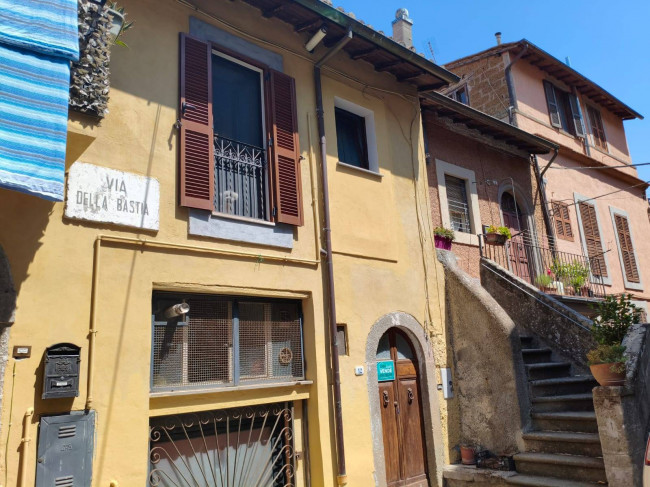 Appartamento in vendita a Soriano nel Cimino