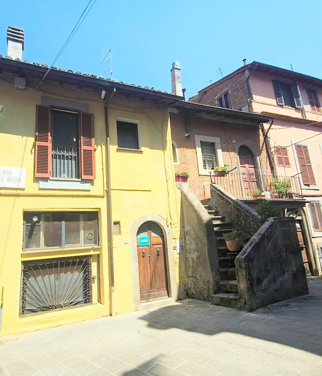 Appartamento in vendita a Soriano nel Cimino