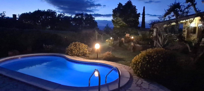 Villa in vendita a Montecchio