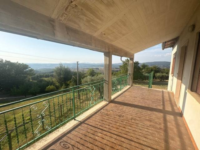 Casa singola in vendita a Narni