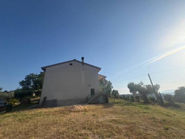 Casa singola in vendita a Narni