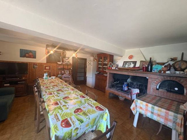 Casa singola in vendita a Calvi dell'Umbria