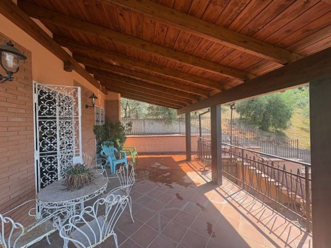 Casa singola in vendita a Calvi dell'Umbria